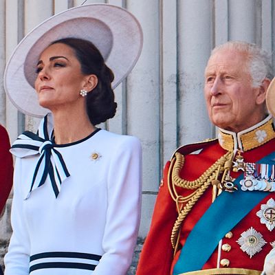 Royal Expert Reveals Why King Charles Is Struggling With "Delayed" Prince William and Princess Kate Milestone