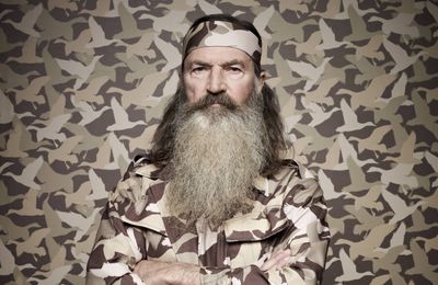 Duck Dynasty star Phil Robertson dead at 79