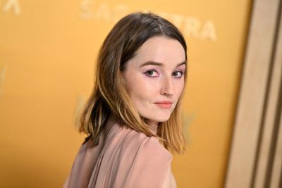 Kaitlyn Dever says Andrew Garfield’s outspoken grief helped with the loss of her mother
