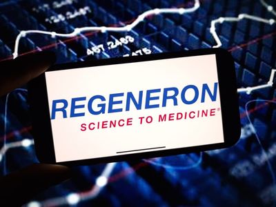 Regeneron Pharmaceuticals Stock: Is Wall Street Bullish or Bearish?