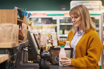 5 Reasons Cashiers Are Disappearing