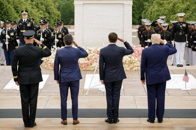 Trump can’t resist attack on Biden during Memorial Day speech honoring fallen heroes