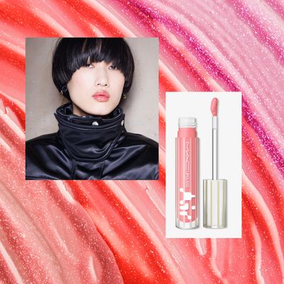 MAC Cosmetics Lipglass Air Gives My Lips a Latex-Like Shine in Seconds