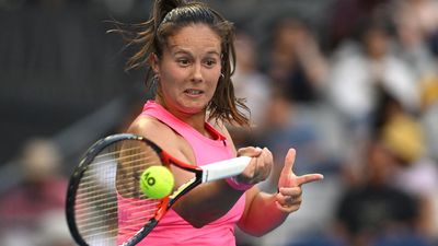 Kasatkina triumphs for her new 'unbelievable country'