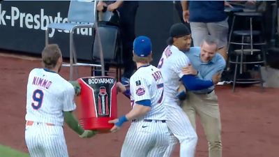 Francisco Lindor Uses Mets Reporter As Shield for Ice Water Bath After Walk-Off Win