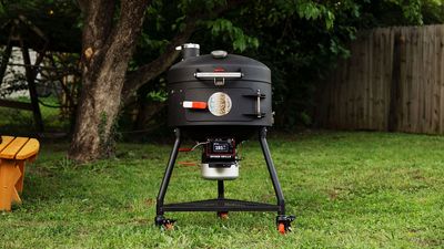 I spent a week cooking on the Spider Grills Huntsman, and it's the only grill you'll ever need