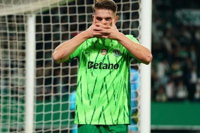 Transfer news live: Arsenal’s Gyokeres bid, Robertson to leave Liverpool and Man United continue Mbeumo chase