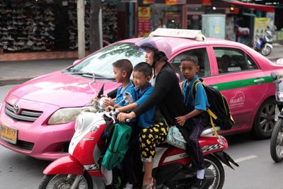 Police blitz on motorcyclists not wearing helmets