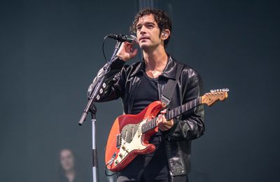 Glastonbury headliners The 1975 preparing sixth studio album