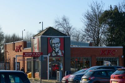 KFC to create thousands of new UK jobs as fried chicken demand reaches new level