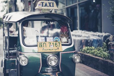 Man Living in Thailand Flies 1,200 Miles Weekly to Work in Singapore — Says It's Cheaper Than Living There