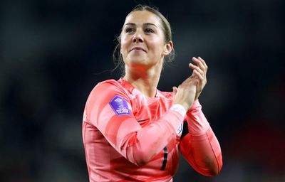 Mary Earps stuns England teammates by retiring from international football
