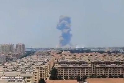 Huge explosion rocks a chemical plant in eastern China, no information on casualties