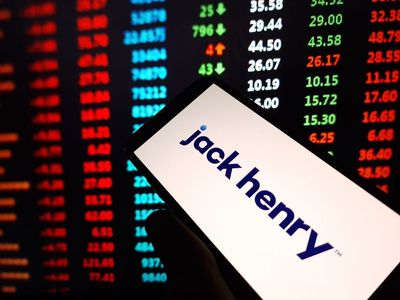 Are Wall Street Analysts Predicting Jack Henry & Associates Stock Will Climb or Sink?