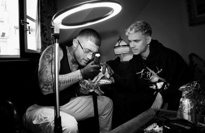 Celebrity tattoo artist Certified Letter Boy partners with Dave's Hot Chicken for opening of new Soho studio