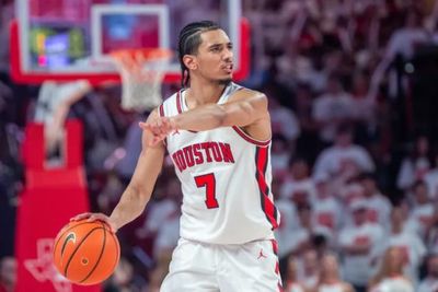 Houston's Milos Uzan is withdrawing from the 2025 NBA draft to return to the Cougars