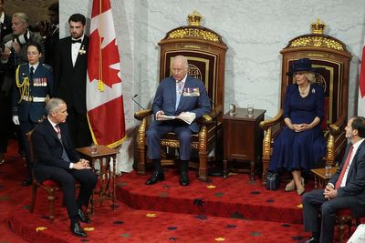 Canada at ‘critical moment’, King says in speech to parliament
