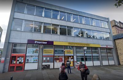 Fears Chiswick could become largest 'town' without a post office following sudden closure