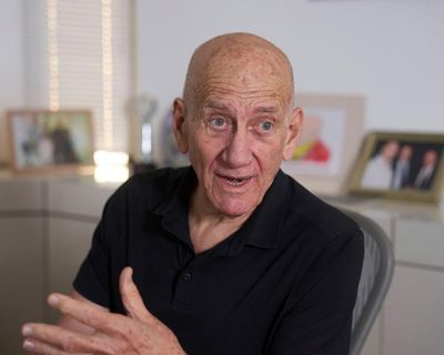 Former Israeli PM Ehud Olmert says his country is committing war crimes