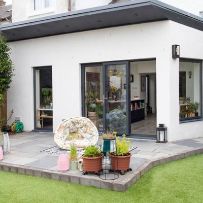 What is insulating render and is it a good solution to boost your home’s thermal efficiency? This is what the pros say