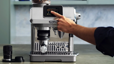 My favorite De'Longhi espresso machine is now available to buy in the US, and it's perfect for small kitchens