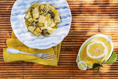 How to make the sunniest carbonara you’ll eat all summer