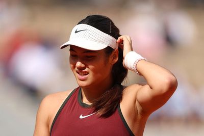 Emma Raducanu vs Iga Swiatek LIVE: French Open scores and updates with Carlos Alcaraz also in action