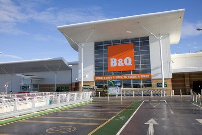 B&Q apologises after cabinet described as ‘easy to assemble, even if you’re a girl’