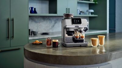 De'Longhi's new La Specialista Touch performs just like the Ninja Luxe Café, but looks so much better
