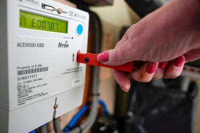 Thousands of energy customers to receive compensation over prepayment meter force-fitting