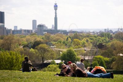 UK experiences its sunniest spring on record, Met Office confirms - with London set to bask in weekend 'mini-heatwave'