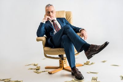 6 Clues Wealth Is Becoming An Excuse to Stop Trying