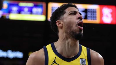 Tyrese Haliburton Did Jalen Brunson's Celebration After Nailing 3 in His Face
