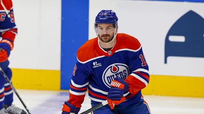 Oilers Likely Lose Key Player for Rest of NHL Playoffs After Game 4 Hit