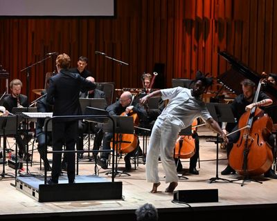 Cassie Kinoshi x Ensemble intercontemporain review – vivid and anarchic, new music programme full of thrills