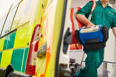 Paramedic asked student out for dinner and offered to remove her tampon during medical emergency