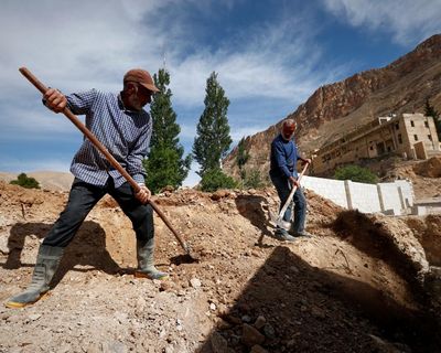 The Guardian view on a new Syria: nurturing fragile hope amid the rubble
