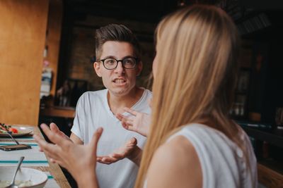 7 Conversations Every Strong Couple Has (Even When It’s Uncomfortable)