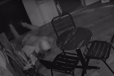 Moment thieves break into jewelry shop to steal $2m by cutting a hole in the wall through neighboring candy store