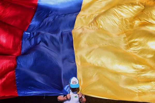Colombia's labor unions participate in 48-hour strike in support of president's labor referendum