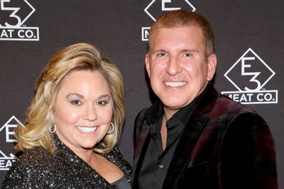 Trump pardons reality TV stars
