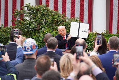 Federal trade court blocks sweeping Trump tariff plan - Roll Call