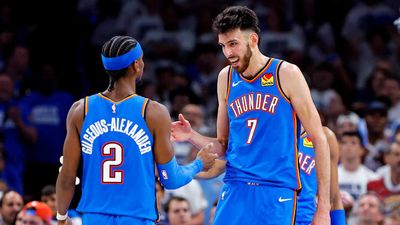 Thunder Starters Receive Wild Ovation After Checking Out of Dominant Game 5