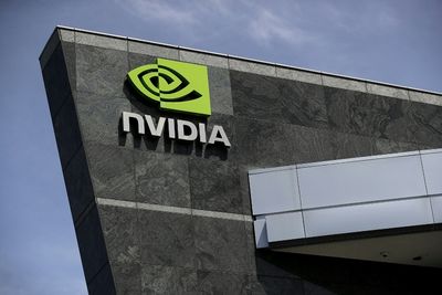 Asian Equities Boosted By US Court's Tariff Ruling, Nvidia Results