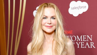 I've found Nicole Kidman's exact white linen dress that's perfect for beach days and beyond