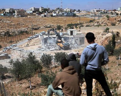 IDF carries out forced evacuation of al-Awda hospital in northern Gaza, officials say – as it happened