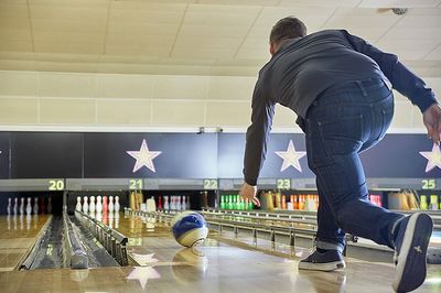 Warm weather knocks Hollywood Bowl sales