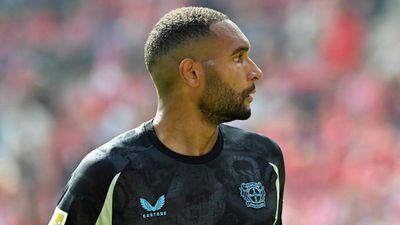 Man Utd, Barcelona, Real Madrid Miss Out on Key Defender Target as Move Confirmed