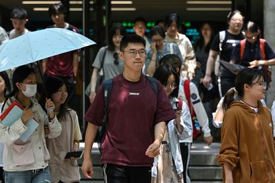 Chinese Students Lament US Plans To Block Visas