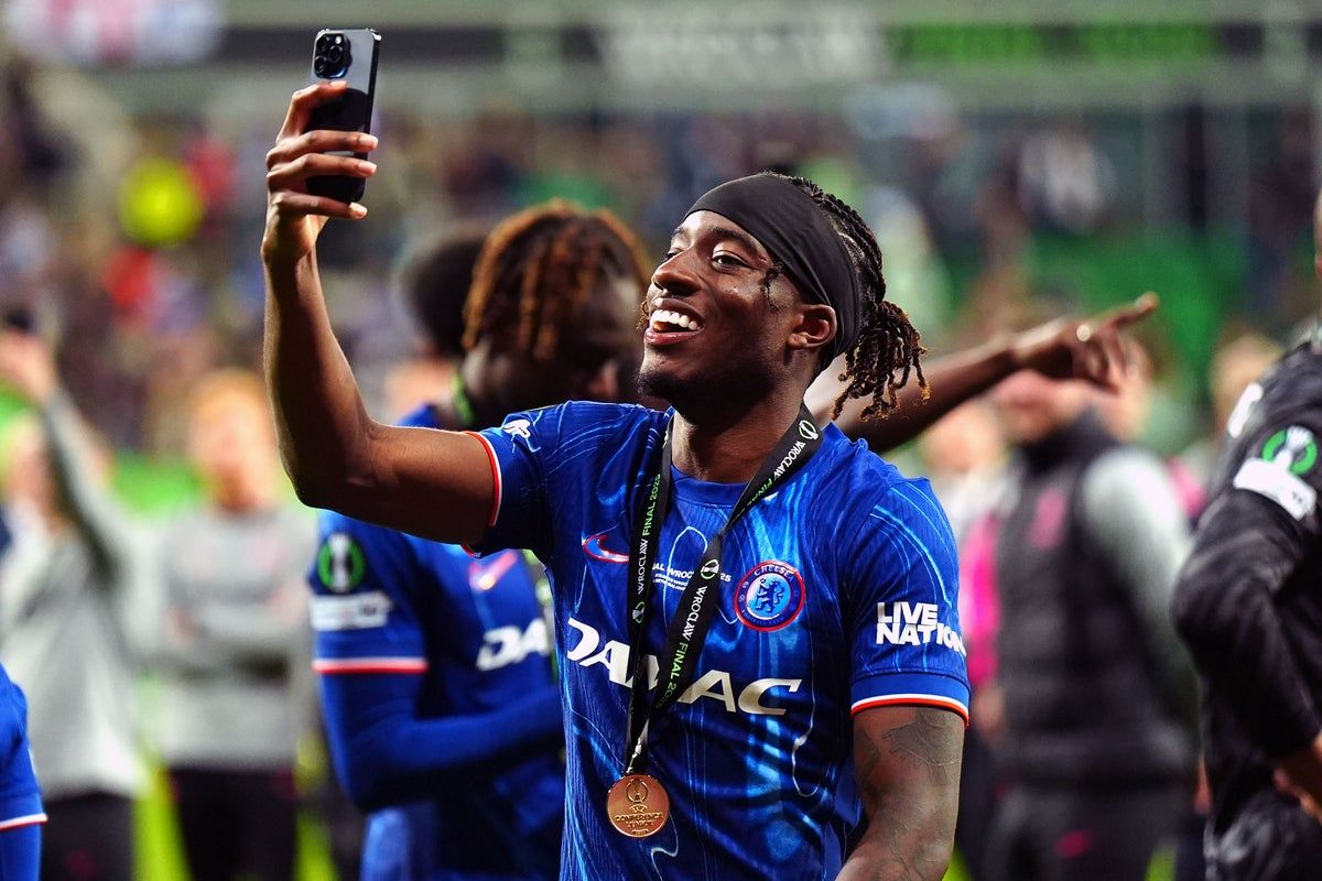 Chelsea Triunfa na Liga da Conferência: O Que Noni Madueke Tem a Dizer